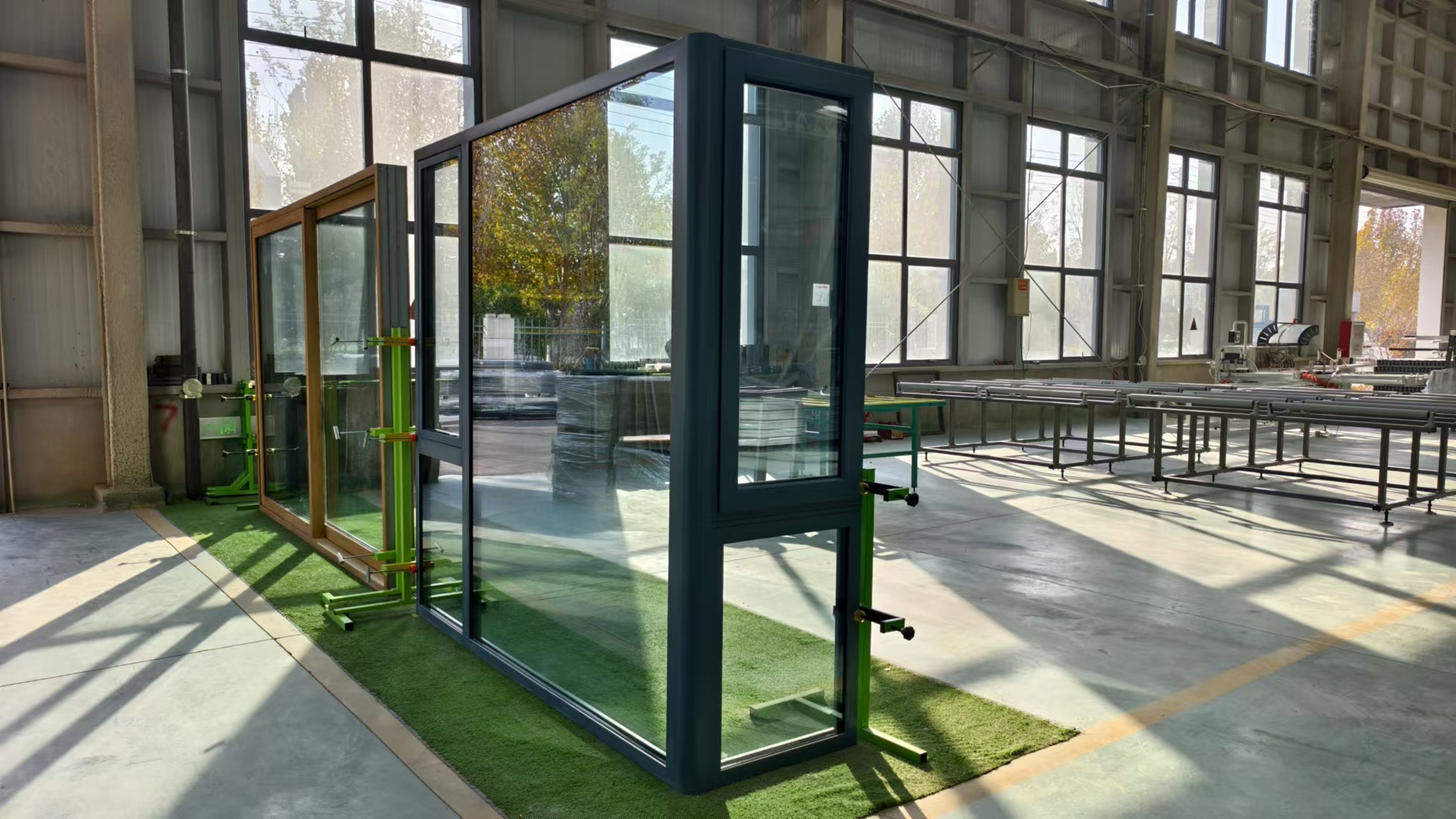 玻纤增强聚氨酯门窗：沿海城市的优选门窗方案