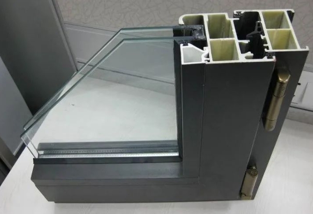 聚氨酯门窗：绿色环保的现代建筑选择